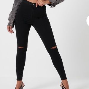 JUSTUSA BLACK KNEE RIPPED SKINNY JEANS